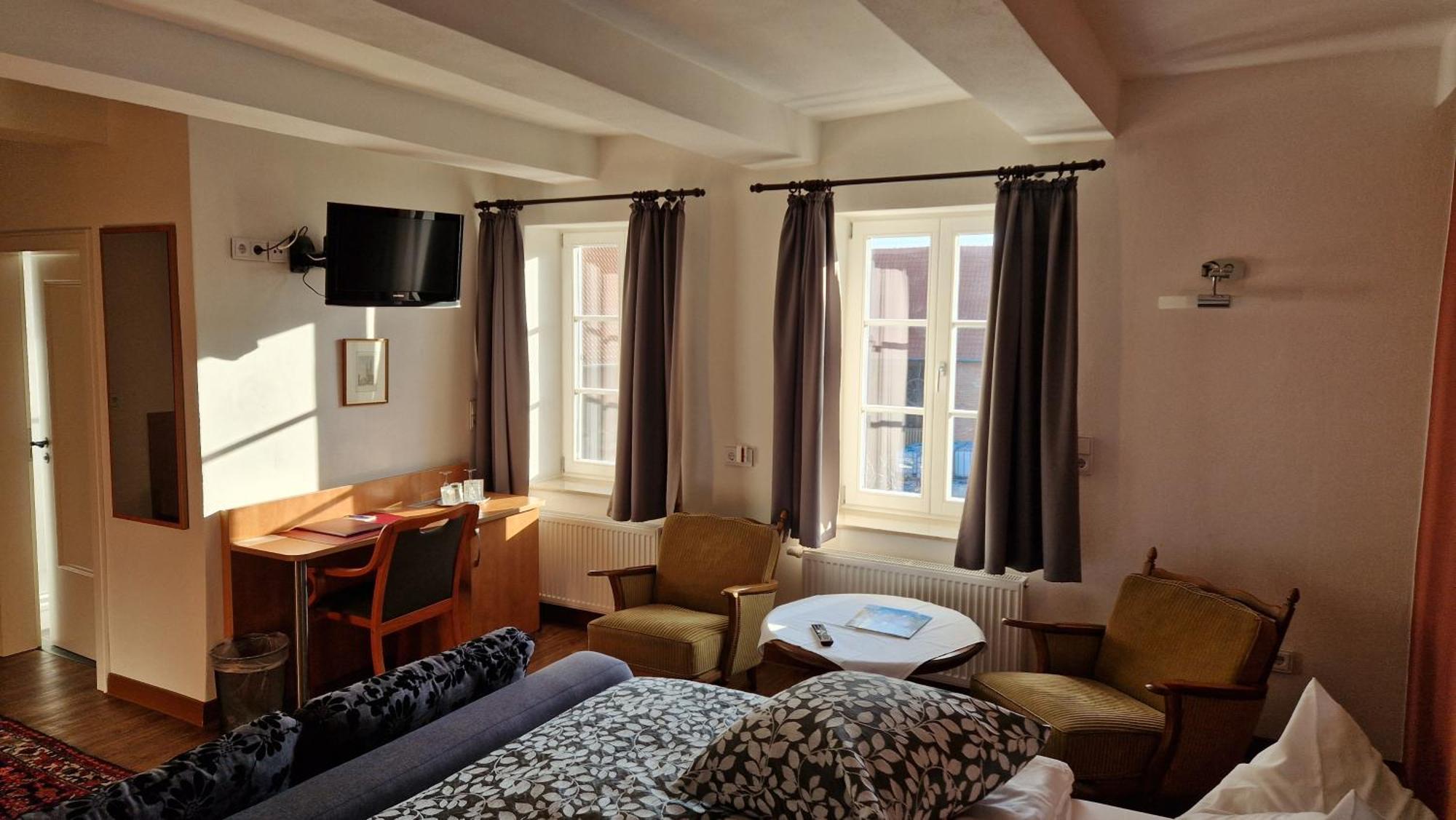 Hotel Garni Demmel & Cie Rohrsheim Eksteriør billede